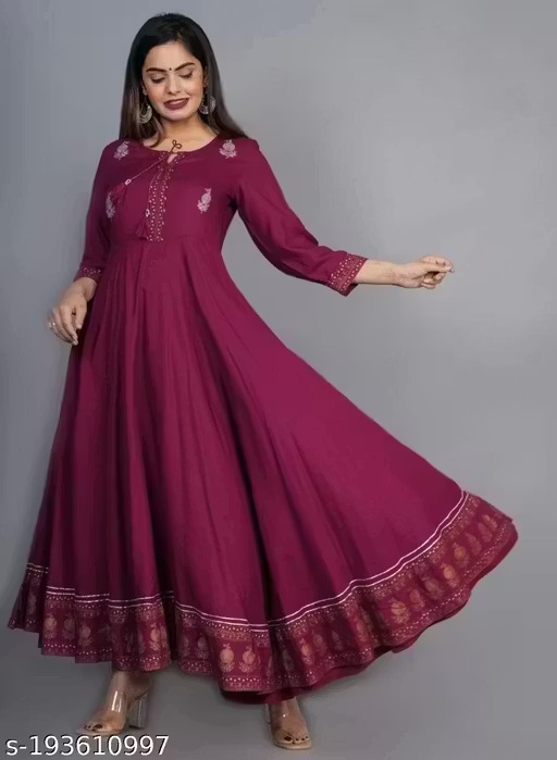 Aakarsha Kurtis