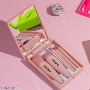 Minara makeup brush applicator set of 5 with mirror (nude colour)